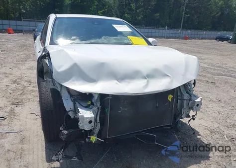 2022 Toyota Camry Se из США, поврежденный, VIN 4T1G11AK5NU683598